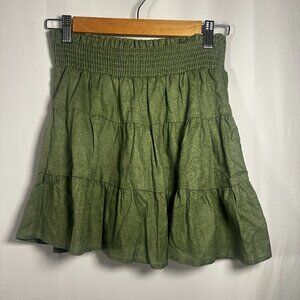 NWT Urban Renewal by Anthro Green Tiered Mini Skirt Medium Elastic Waist Boho